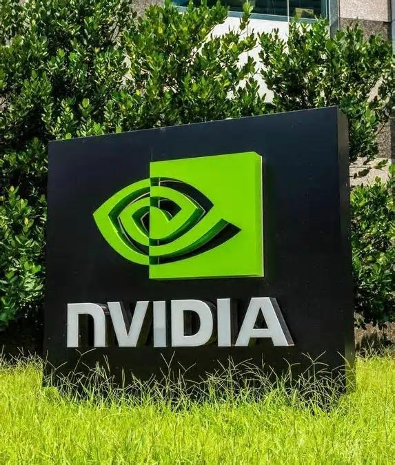 Nvidia confirma uso de suas GPUs pela IA DeepSeek em entrevista