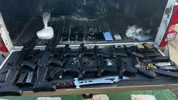 DEPUTADO PEDE MOÇÃO DE APLAUSOS NA ALBA PARA PMs QUE ATUARAM EM AÇÃO COM 12 MORTOS EM SUBÚRBIOS DE SALVADOR