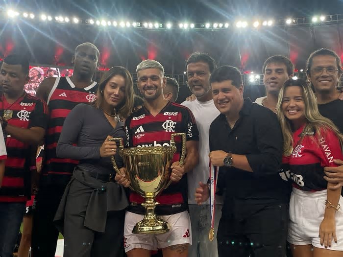 Arrascaeta lembra sacrifício na Copa do Brasil e espera 2025 melhor fisicamente: 'Foi complicado'
