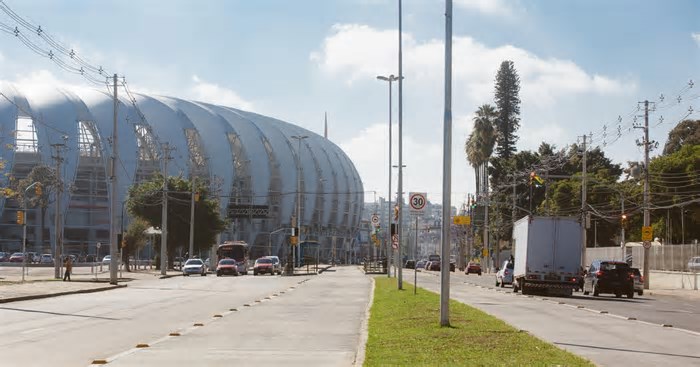 Em sábado de shows no Beira-Rio e na Arena, EPTC reforça esquema de transporte público