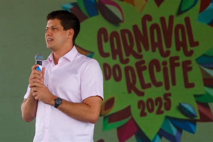 Prefeitura do Recife estima que cerca de 3,5 milhões de foliões brincaram na cidade