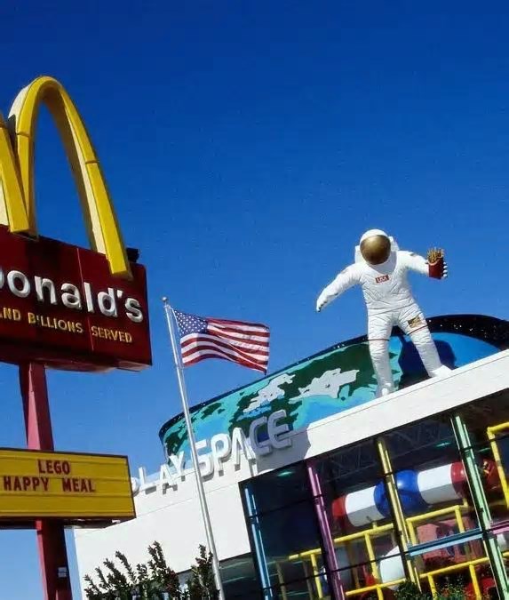 McDonald’s aposta em IA para melhorar atendimento e experiência