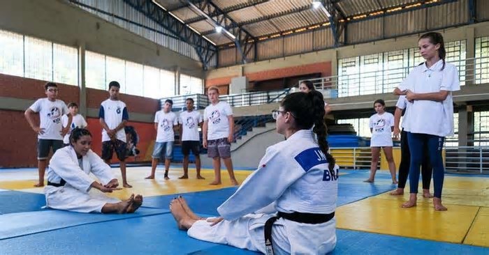 Governo do RS promove atividades em alusão ao Dia da Mulher no Cete, em Porto Alegre