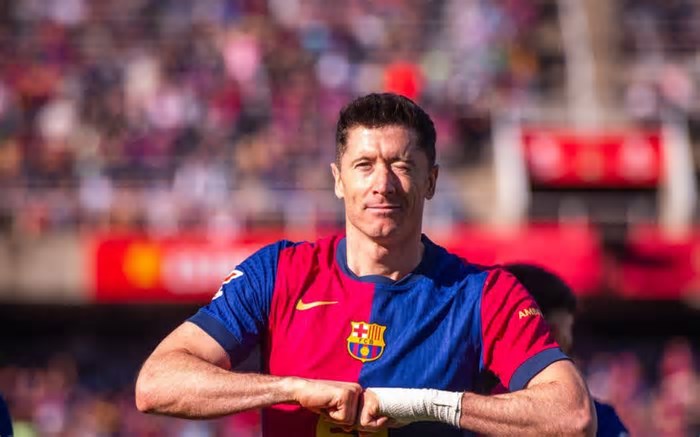 Barcelona goleia o Girona e assegura liderança do Campeonato Espanhol