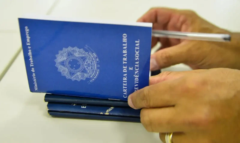 Consignado CLT: as regras do novo tipo de crédito lançado pelo governo Lula