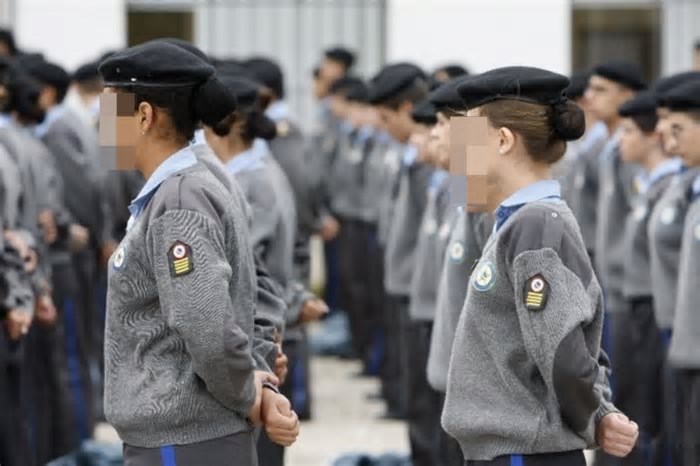 Modelo cívico-militar: escolas abrem consulta antes de divulgar regras