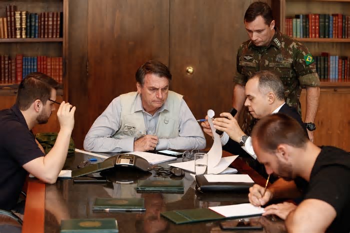 ‘Terraplanismo’, ‘vítima do descontrole das pessoas’: veja alegações de Bolsonaro e aliados ao STF