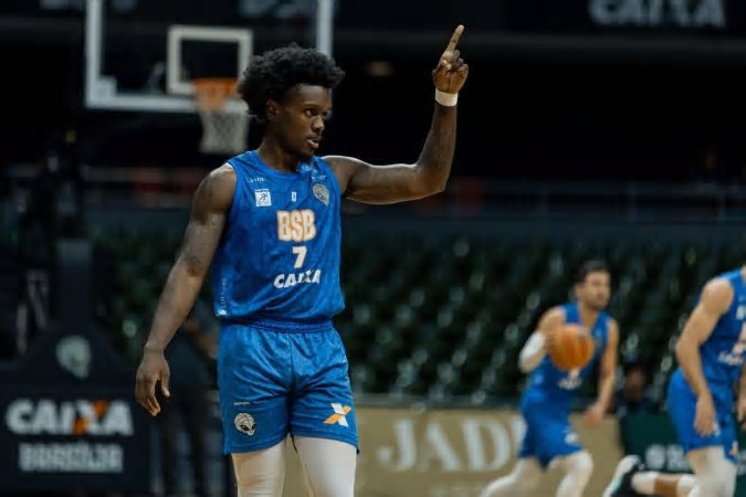 NBB: Brasília vence Botafogo com show do trio escolhido para o Jogo das Estrelas