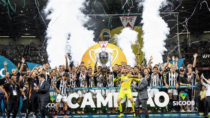 Quem são os únicos outros três clubes que tem 50 títulos estaduais como o Atlético-MG?