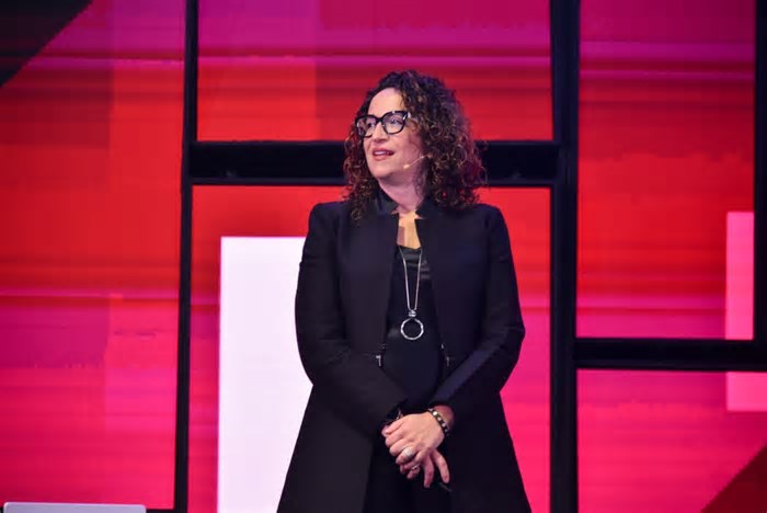 SXSW 2025: Amy Webb alerta para a era da inteligência viva e suas implicações irreversíveis