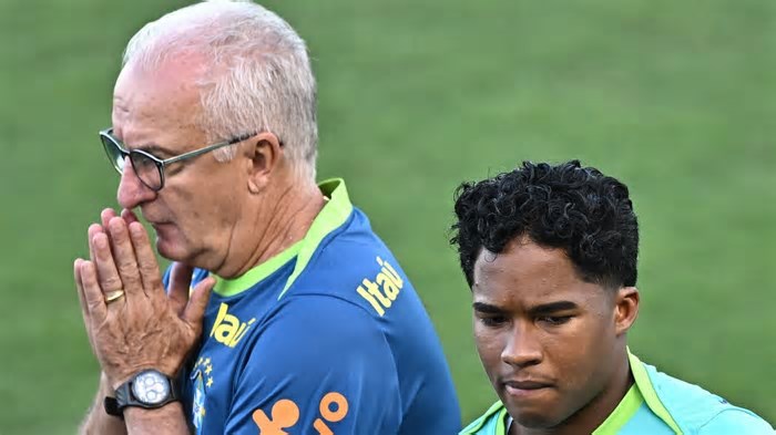 Endrick admite que esperava convocação de Dorival e diz: 'Tenho medo de não estar na Copa'