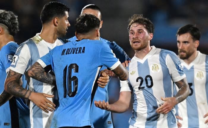 Astros do Liverpool protagonizam momento tenso nas Eliminatórias da Copa do Mundo