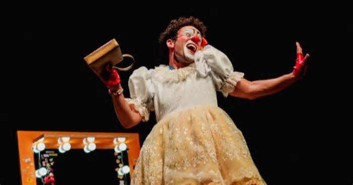 Artistas e educadores pensam teatro para infância em Salvador