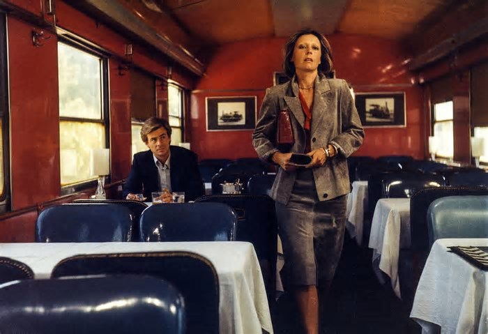 Êxito que marcou os anos 80, “O Lugar do Morto”está de volta ao cinema e deixa-nos a pensar: porque é que Portugal já não faz filmes assim?