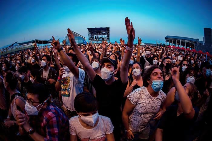 Das lives ao ‘sobe e desce’ dos festivais: como o setor cultural se transformou após 5 anos da pandemia da Covid