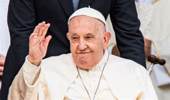 Papa Francisco: após 37 dias internado, pontífice tem estado de saúde atualizado e recebe data DEFINITIVA para alta médica. Saiba quando!