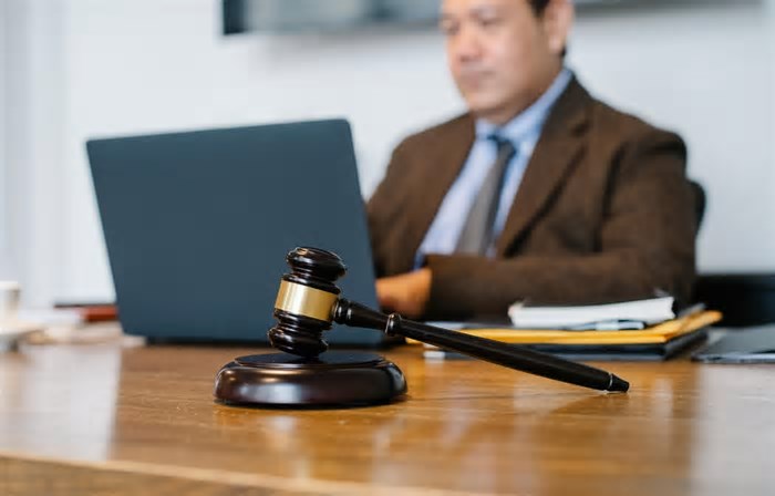 Uma inteligência artificial segura para o Direito é possível