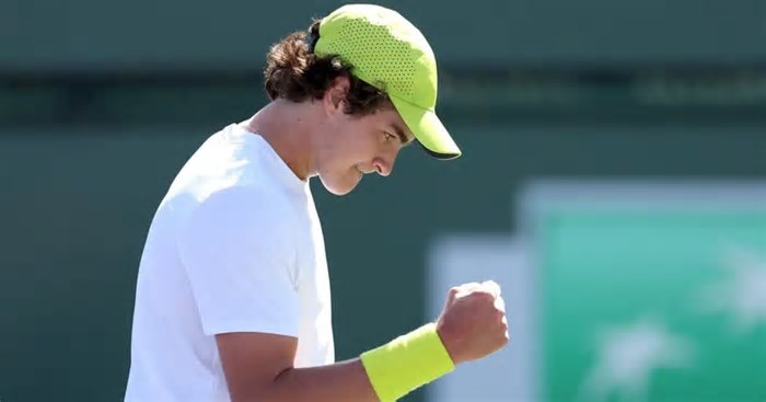 João Fonseca vence duas vezes no tiebreak e é campeão do Challenger de Phoenix