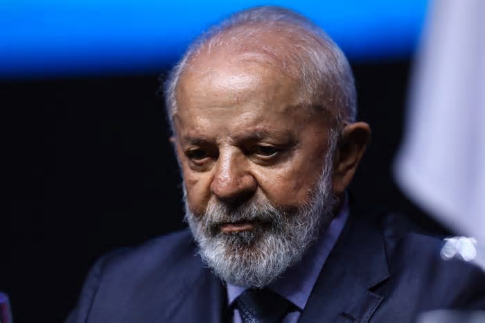 Lula defende PEC da Segurança: 'Não vamos permitir república de ladrão de celular'