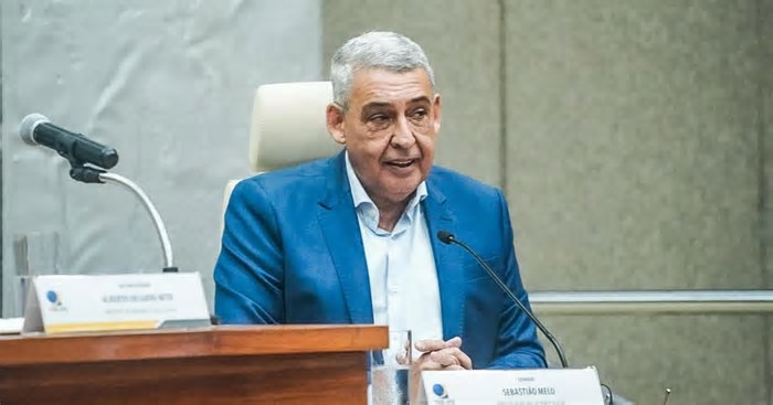 Em evento sobre abstenção eleitoral, Melo diz que rede social