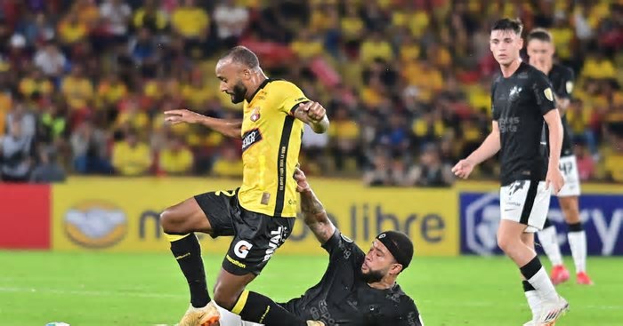 Possível eliminação do Corinthians na Libertadores pode gerar ‘rombo’ de R$ 21 milhões em orçamento