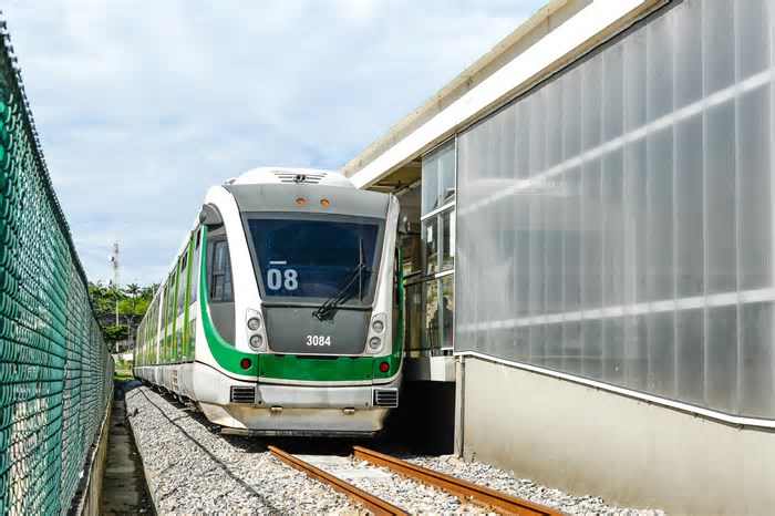 Metrô e VLTs alteram horários no feriado de São José