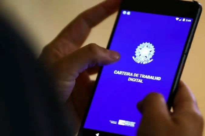 Fevereiro registrou mais de 7 mil novos empregos com carteira assinada no DF