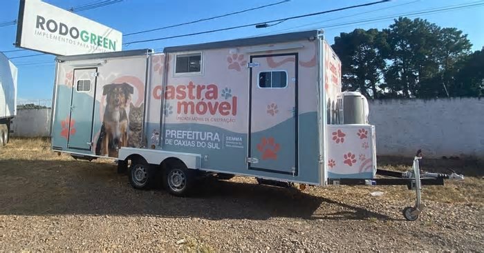 Reunião entre prefeitura de Caxias do Sul e entidades resulta em quatro interessadas para usar o Castramóvel