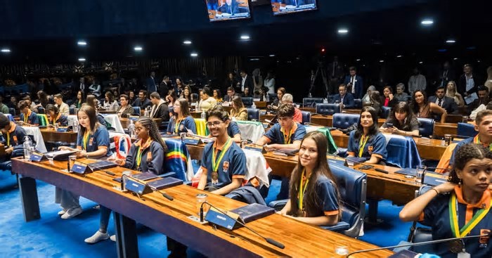 Inscrições para o programa Jovem Senador 2025 vão até 30 de abril no DF