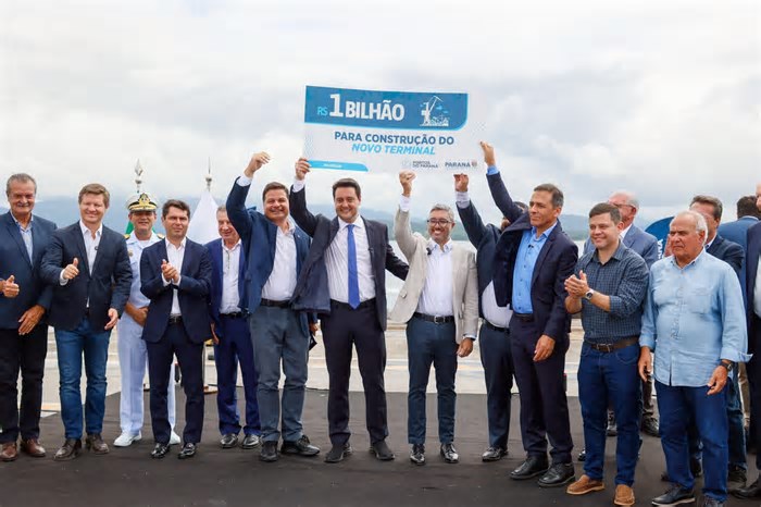 Porto de Paranaguá celebra 90 anos com investimento de R$ 1 bilhão