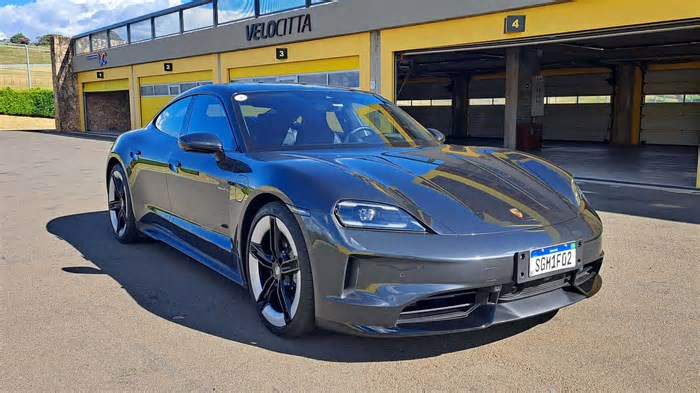 Impressões: Porsche Taycan 2025 - A revolução elétrica silenciosa
