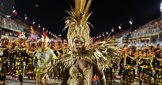 'Viradouro me pediu...': Erika Januza surpreende ao revelar saída do posto de Rainha de Bateria no Carnaval após 4 anos