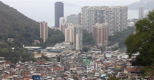 As favelas mais valorizadas do que alguns bairros de classe média