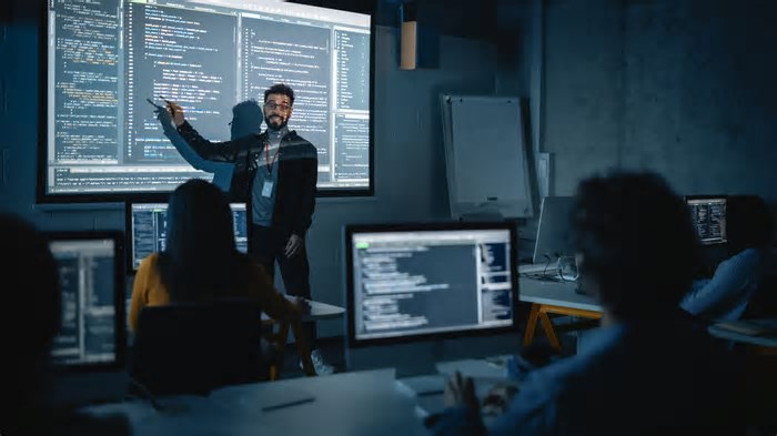 Chain Academy abre vagas em curso gratuito de tecnologia