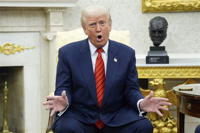 Trump confirma que falará com Putin na terça-feira e diz confiar em acordo por cessar-fogo