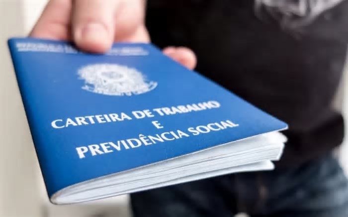 Rio começa a semana com mais de 4 mil vagas de emprego e estágio