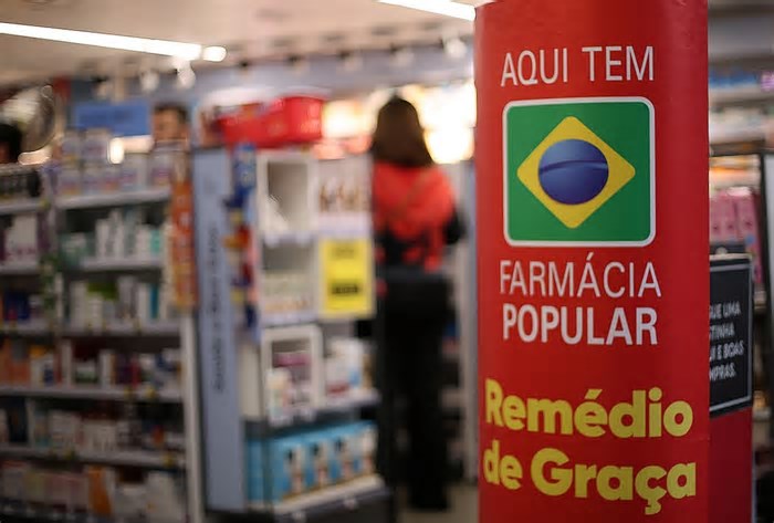 Justiça derruba permissão para farmacêutico prescrever medicamentos controlados