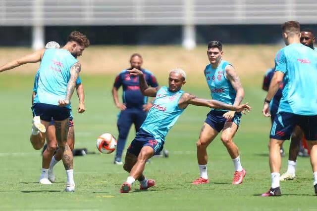 Semifinais do Carioca e Gaúcho e quartas do Paulistão agitam o sábado de futebol
