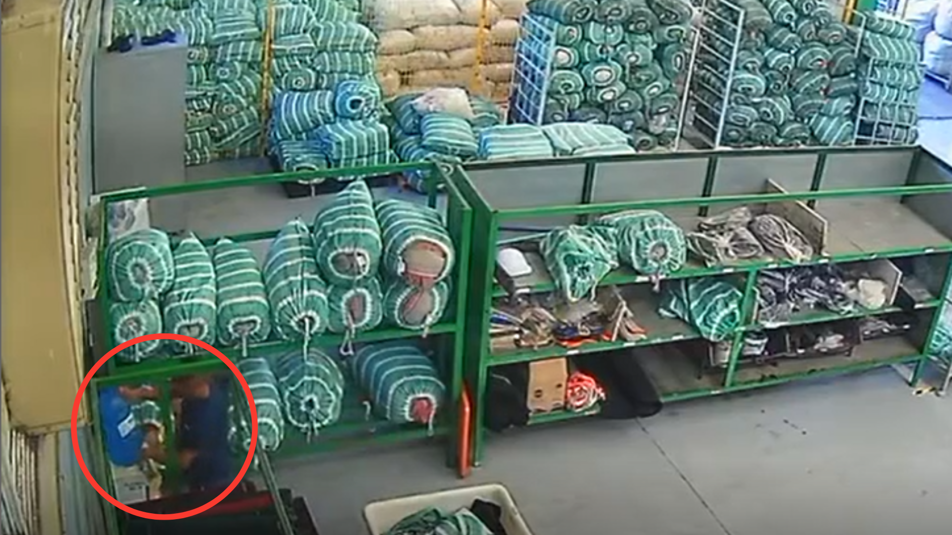 Homem é preso após colocar soda cáustica em água de empresa
