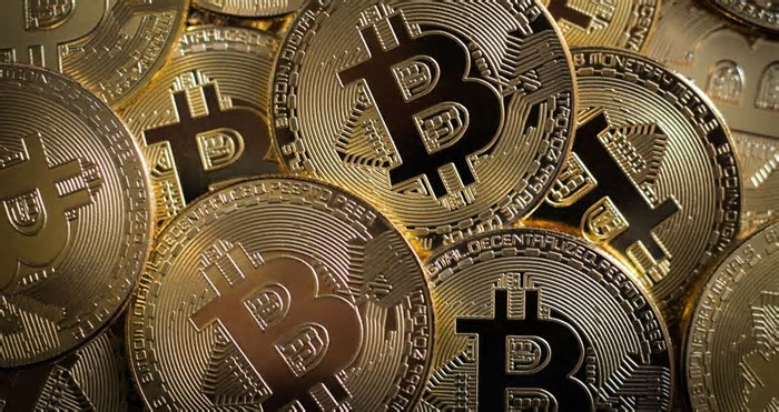 Queda do bitcoin (BTC) é oportunidade de compra? Veja 5 destaques em Comprar ou Vender