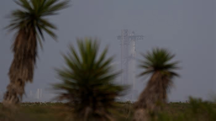 Last-minute problems with SpaceX’s mega rocket Starship forces delay of latest test flight