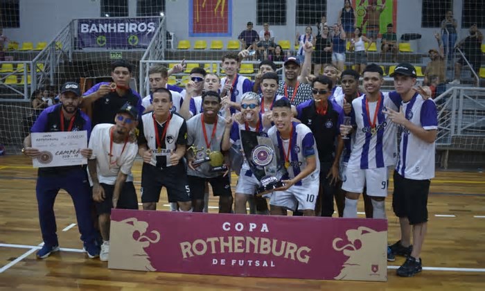 Bax é campeão do sub-18 na Copa Rothenburg