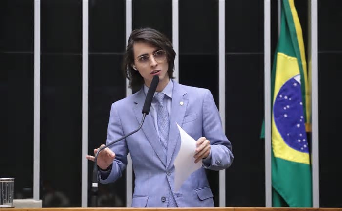 Amom Mandel lança expedição documental para dar voz a populações esquecidas da Amazônia
