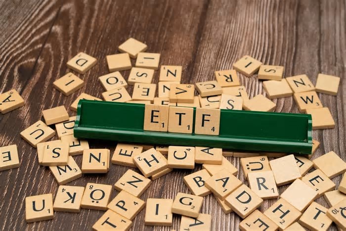 ETFs mais negociados em 2024 focaram em criptomoedas — domine esse tipo de investimento e transforme suas finanças