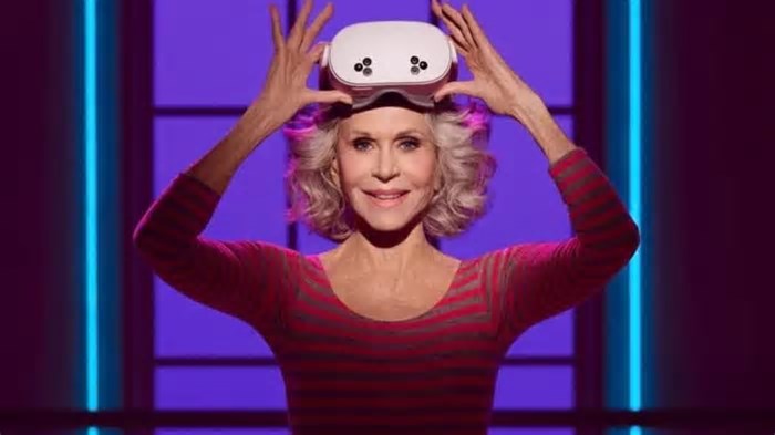 Aos 87 Anos, Jane Fonda Une Mundo Fitness e Tecnologia e Reflete sobre Longevidade