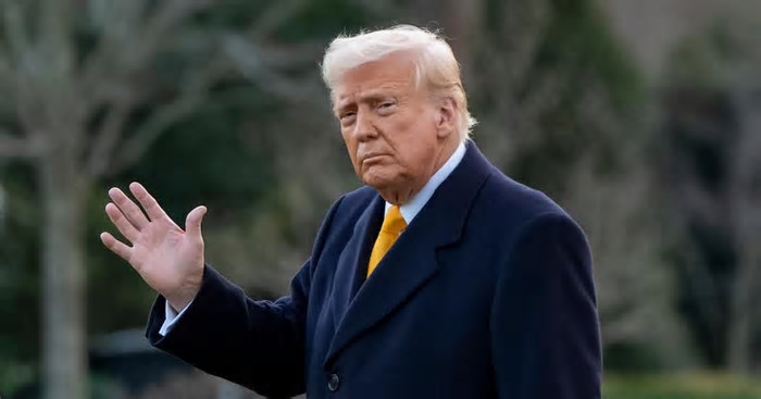 Trump diz que economia passa por ‘transição’ e que EUA já atraíram Honda e Toyota devido às tarifas