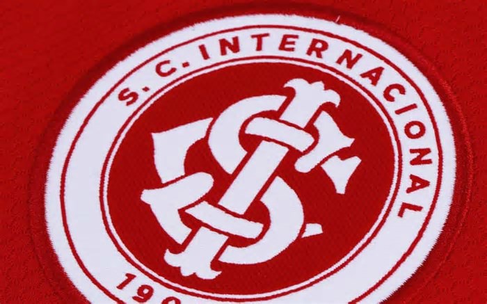 Internacional: Alessandro Barcellos define o futuro de Roger Machado