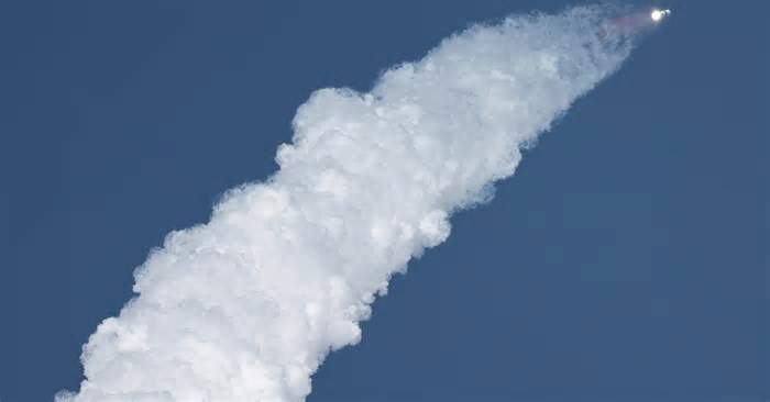 US FAA says 240 flights disrupted by explosion of Musk's SpaceX Starship