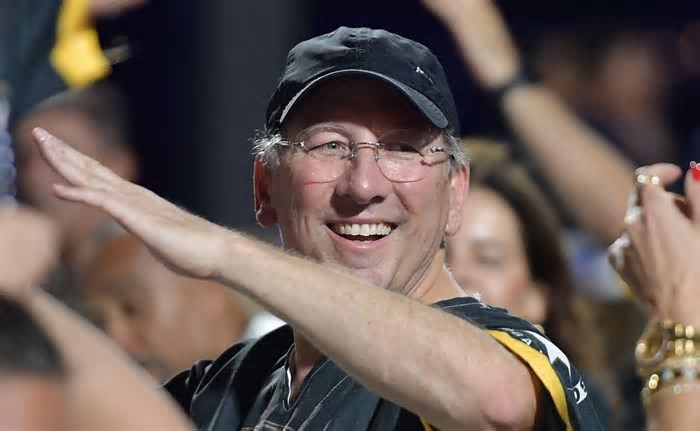 Com apenas 3 anos de SAF, John Textor entregou a glória eterna para o Botafogo