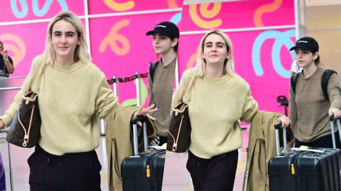 Após o Oscar, elenco de Ainda Estou Aqui retorna sorridente de Los Angeles